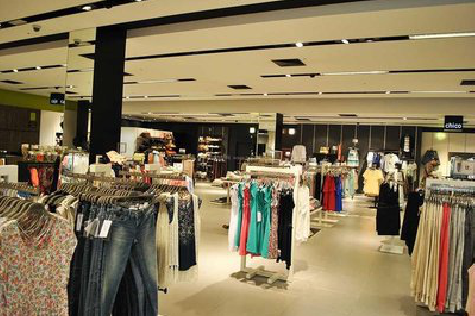 横州商场里的店面怎么装修？